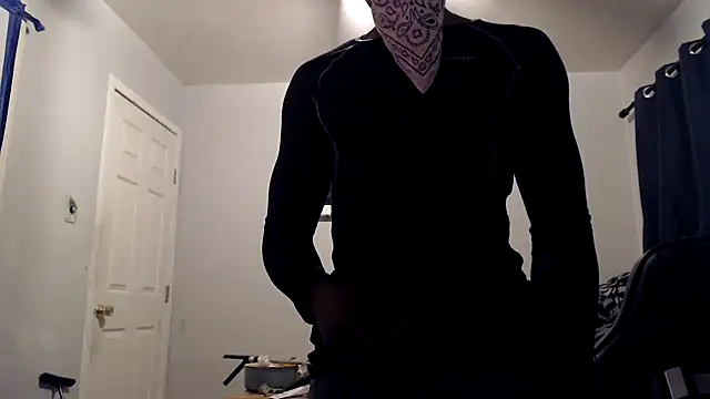 Snapshot of dominatingblacklove chatting on 18, 10, 2025 dominatingblacklove online show from 18, 10, 2025