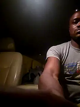 Snapshot of dominatingblacklove chatting on 15, 11, 2025 dominatingblacklove online show from 15, 11, 2025