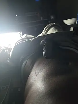 Snapshot of dominatingblacklove chatting on 18, 11, 2025 dominatingblacklove online show from 18, 11, 2025