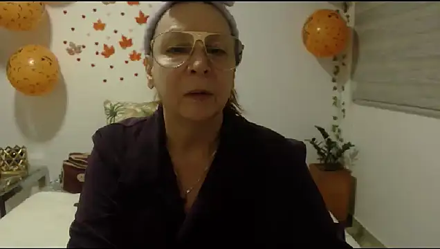 Snapshot of milchanel chatting on 16, 10, 2025 milchanel online show from 16, 10, 2025