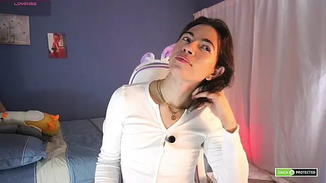 Snapshot of cute_erelis_ chatting on 4, 3, 2025 cute erelis online show from 4, 3, 2025