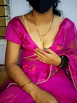 lovelygirl4567 online show from 18, 2, 2025