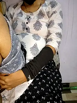 lovelygirl4567 online show from 2, 3, 2025