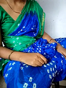 lovelygirl4567 online show from 16, 3, 2025