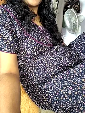 lovelygirl4567 online show from 29, 11, 2025