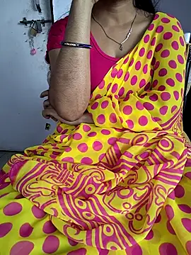 lovelygirl4567 online show from 12, 2, 2026