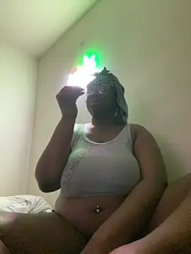 DamnBubbles online show from 10, 2, 2026