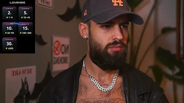 HairyRobxxx online show from 5, 11, 2025