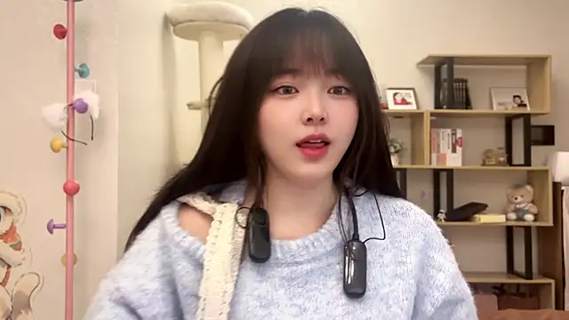 Chenjing0 online show from 2, 11, 2025