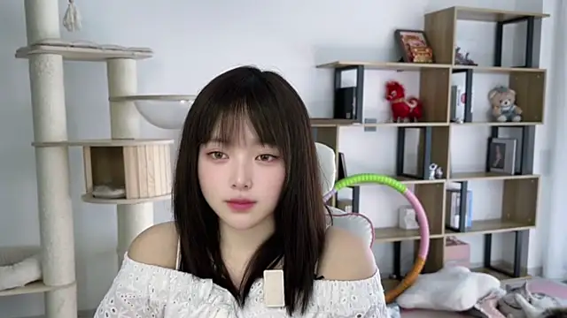 Snapshot of Chenjing0 chatting on 19, 4, 2026 Chenjing0 online show from 19, 4, 2026