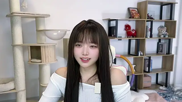 Snapshot of Chenjing0 chatting on 23, 4, 2026 Chenjing0 online show from 23, 4, 2026