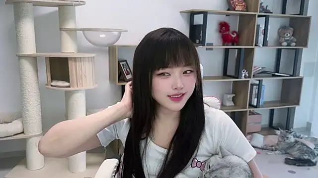 Snapshot of Chenjing0 chatting on 2, 5, 2026 Chenjing0 online show from 2, 5, 2026