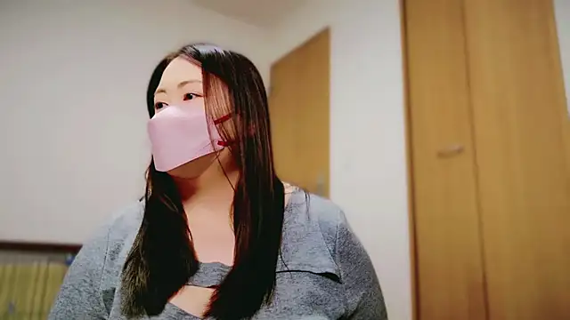  SANAchan  online show from 25, 2, 2025