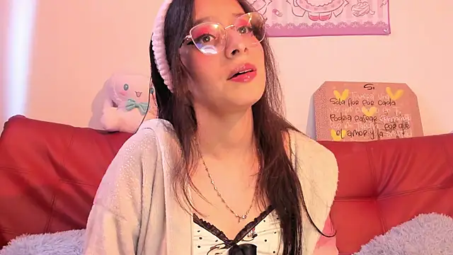 Snapshot of Misha_Lover chatting on 11, 10, 2025 Misha Lover online show from 11, 10, 2025