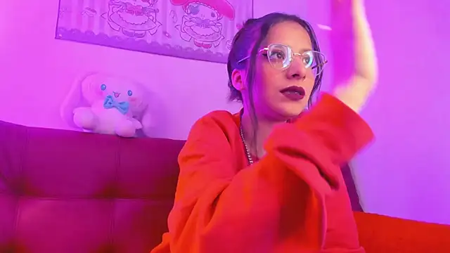 Snapshot of Misha_Lover chatting on 11, 11, 2025 Misha Lover online show from 11, 11, 2025