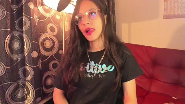 Snapshot of Misha_Lover chatting on 20, 11, 2025 Misha Lover online show from 20, 11, 2025