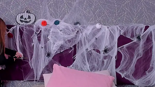 LiaCathaleya online show from 10, 10, 2025