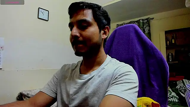 fuckkboy101 online show from 8, 3, 2025