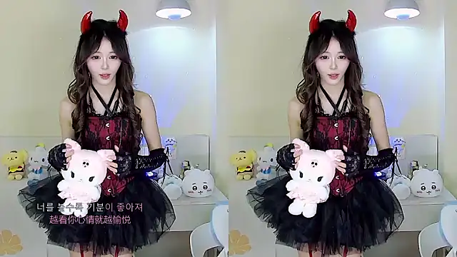 Snapshot of xixibaby- chatting on 14, 1, 2025 xixibaby- online show from 14, 1, 2025