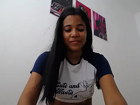 Snapshot of kathypiercee chatting on 11, 9, 2025 kathypiercee online show from 11, 9, 2025