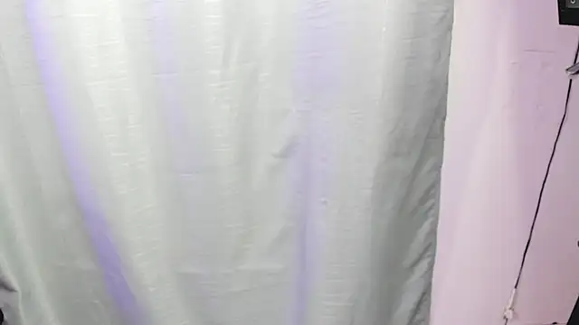 Snapshot of katy_handerson chatting on 7, 2, 2025 katy handerson online show from 7, 2, 2025