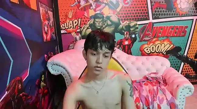 Snapshot of jisuscat chatting on 5, 1, 2025 jisuscat online show from 5, 1, 2025