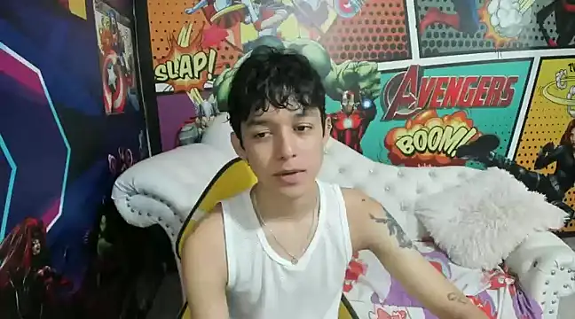 Snapshot of jisuscat chatting on 7, 1, 2025 jisuscat online show from 7, 1, 2025