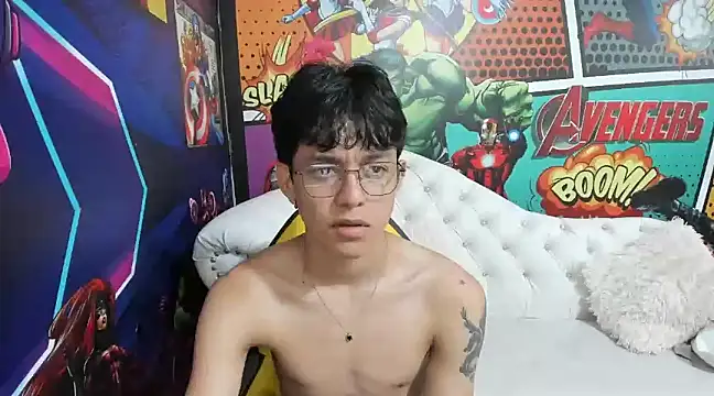 Snapshot of jisuscat chatting on 2, 2, 2025 jisuscat online show from 2, 2, 2025