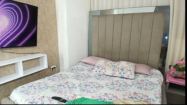 Snapshot of sexy_melany_xxx chatting on 14, 1, 2026 sexy melany xxx online show from 14, 1, 2026