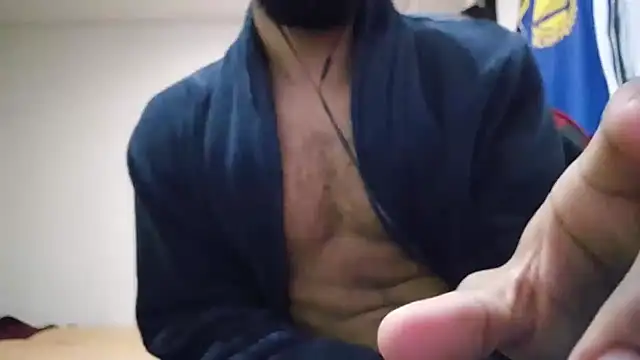 Snapshot of kevi_cocks chatting on 4, 1, 2025 kevi cocks online show from 4, 1, 2025