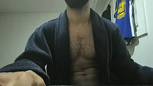 Snapshot of kevi_cocks chatting on 4, 1, 2025 kevi cocks online show from 4, 1, 2025