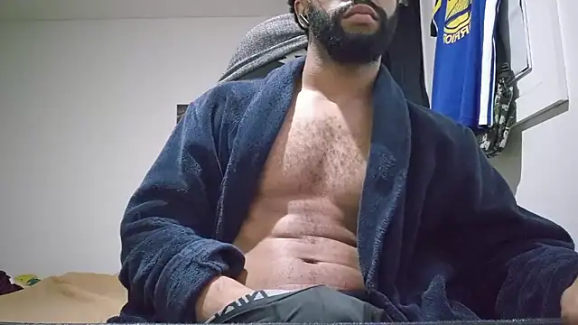 Snapshot of kevi_cocks chatting on 7, 1, 2025 kevi cocks online show from 7, 1, 2025