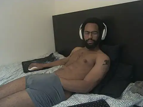 Snapshot of kevi_cocks chatting on 9, 2, 2025 kevi cocks online show from 9, 2, 2025