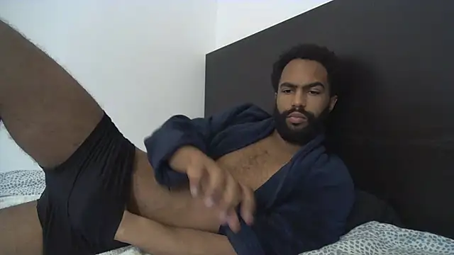 Snapshot of kevi_cocks chatting on 4, 3, 2025 kevi cocks online show from 4, 3, 2025