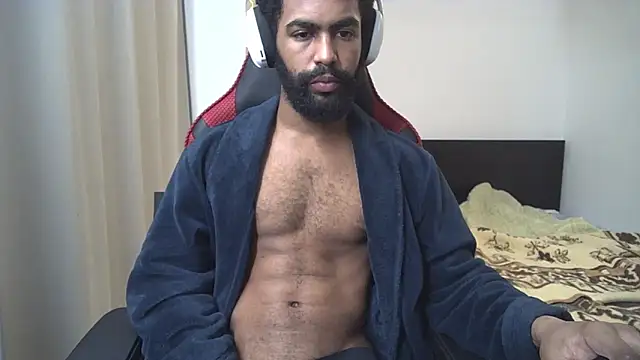 Snapshot of kevi_cocks chatting on 13, 3, 2025 kevi cocks online show from 13, 3, 2025