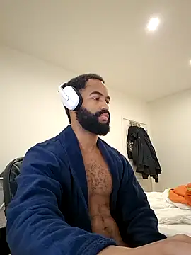 Snapshot of kevi_cocks chatting on 26, 11, 2025 kevi cocks online show from 26, 11, 2025