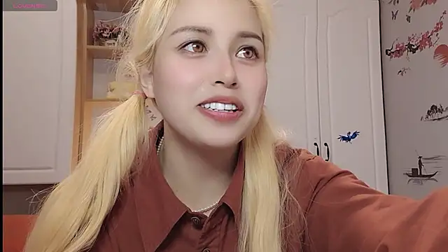 Lucky-xiuxiu online show from 26, 2, 2025