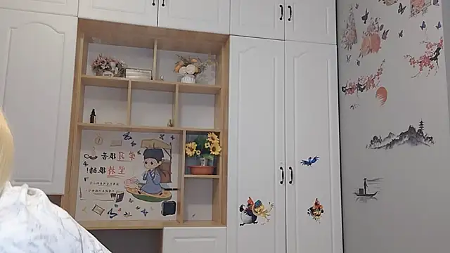 Lucky-xiuxiu online show from 13, 3, 2025