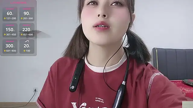 Lucky-xiuxiu online show from 10, 9, 2025