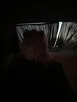 Mia-Fuchs online show from 12, 1, 2025