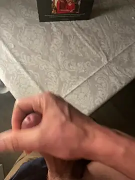 Snapshot of leisurelycriminal chatting on 13, 2, 2025 leisurelycriminal online show from 13, 2, 2025