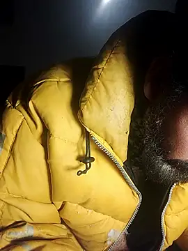 Snapshot of MAGNETICDADDY8 chatting on 8, 1, 2026 MAGNETICDADDY8 online show from 8, 1, 2026