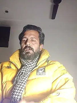 Snapshot of MAGNETICDADDY8 chatting on 9, 1, 2026 MAGNETICDADDY8 online show from 9, 1, 2026