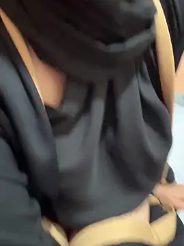 Snapshot of Sindrila_ chatting on 9, 2, 2025 Sindrila online show from 9, 2, 2025