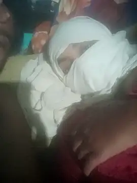 Snapshot of YourHotRandi chatting on 6, 1, 2025 YourHotRandi online show from 6, 1, 2025