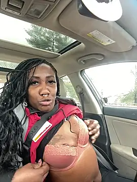 Snapshot of Yoshibaby2670 chatting on 31, 1, 2025 Yoshibaby2670 online show from 31, 1, 2025