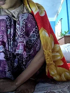 Snapshot of 124pakhi chatting on 4, 12, 2025 124pakhi online show from 4, 12, 2025