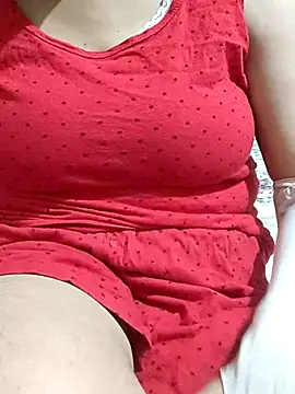 Snapshot of mallupriyapriya chatting on 7, 3, 2025 mallupriyapriya online show from 7, 3, 2025