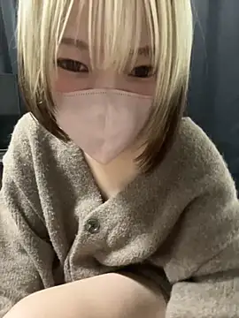 Hikaru-chan online show from 2, 2, 2025