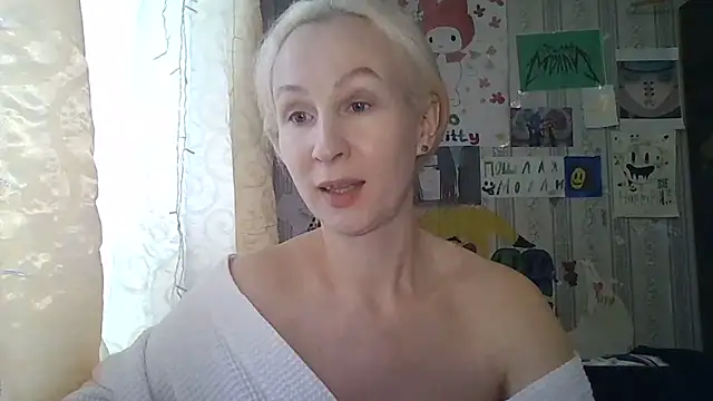 Snapshot of Mariana_har777 chatting on 1, 3, 2025 Mariana har777 online show from 1, 3, 2025